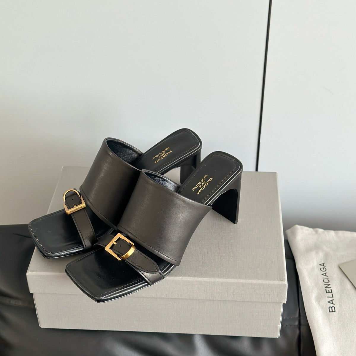 BAL HEELS