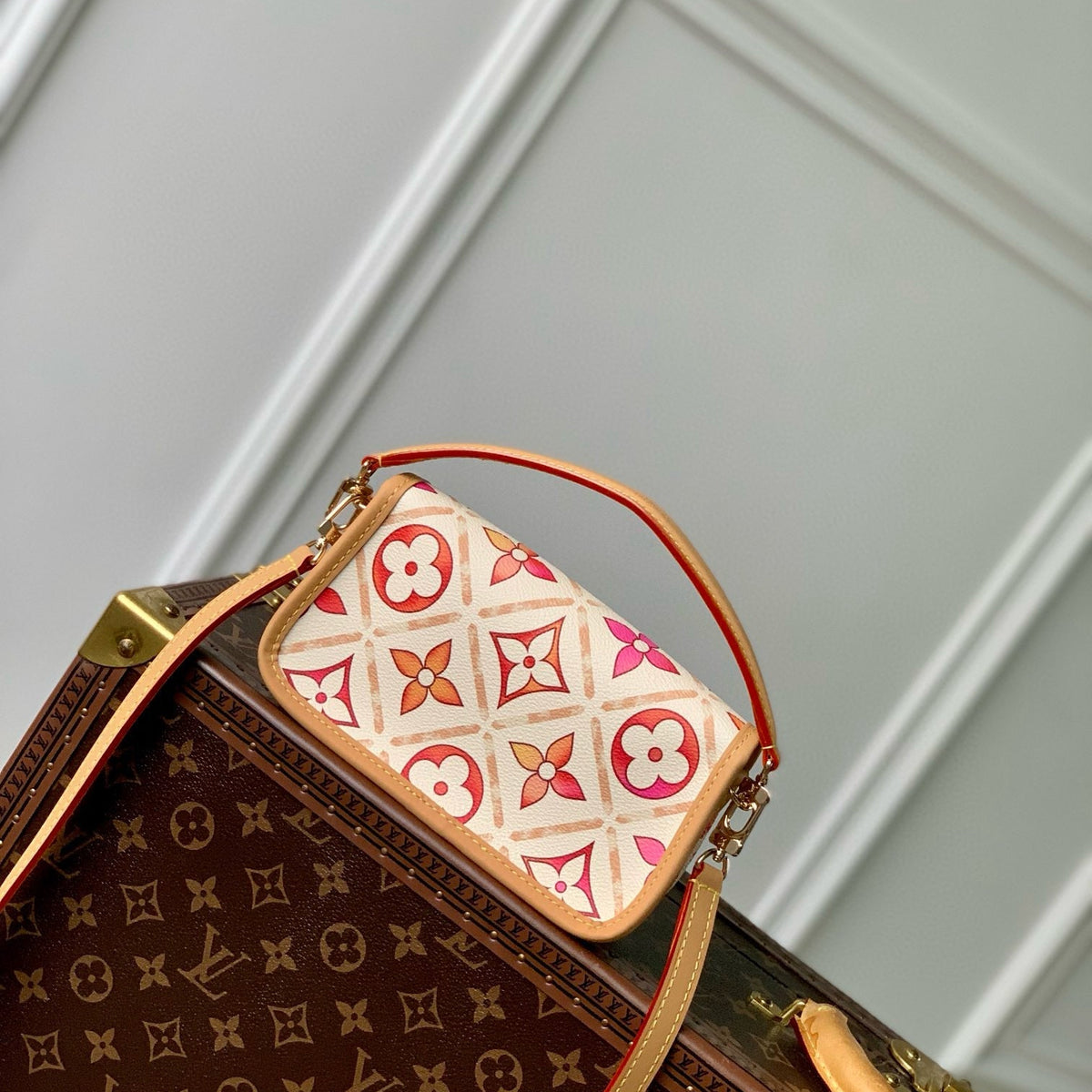 LOU NANO DIANE BAG