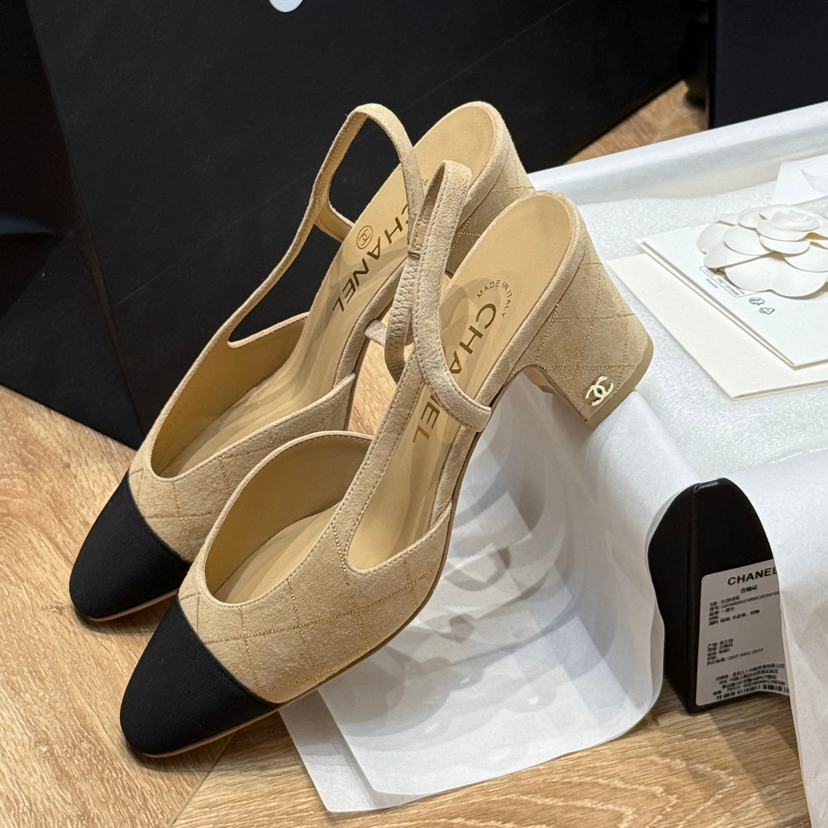 CC SLINGBACK PUMPS