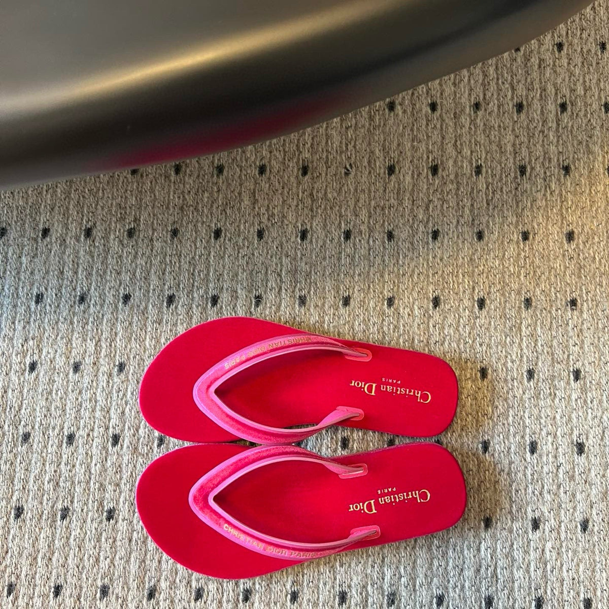 CD THONG SANDAL