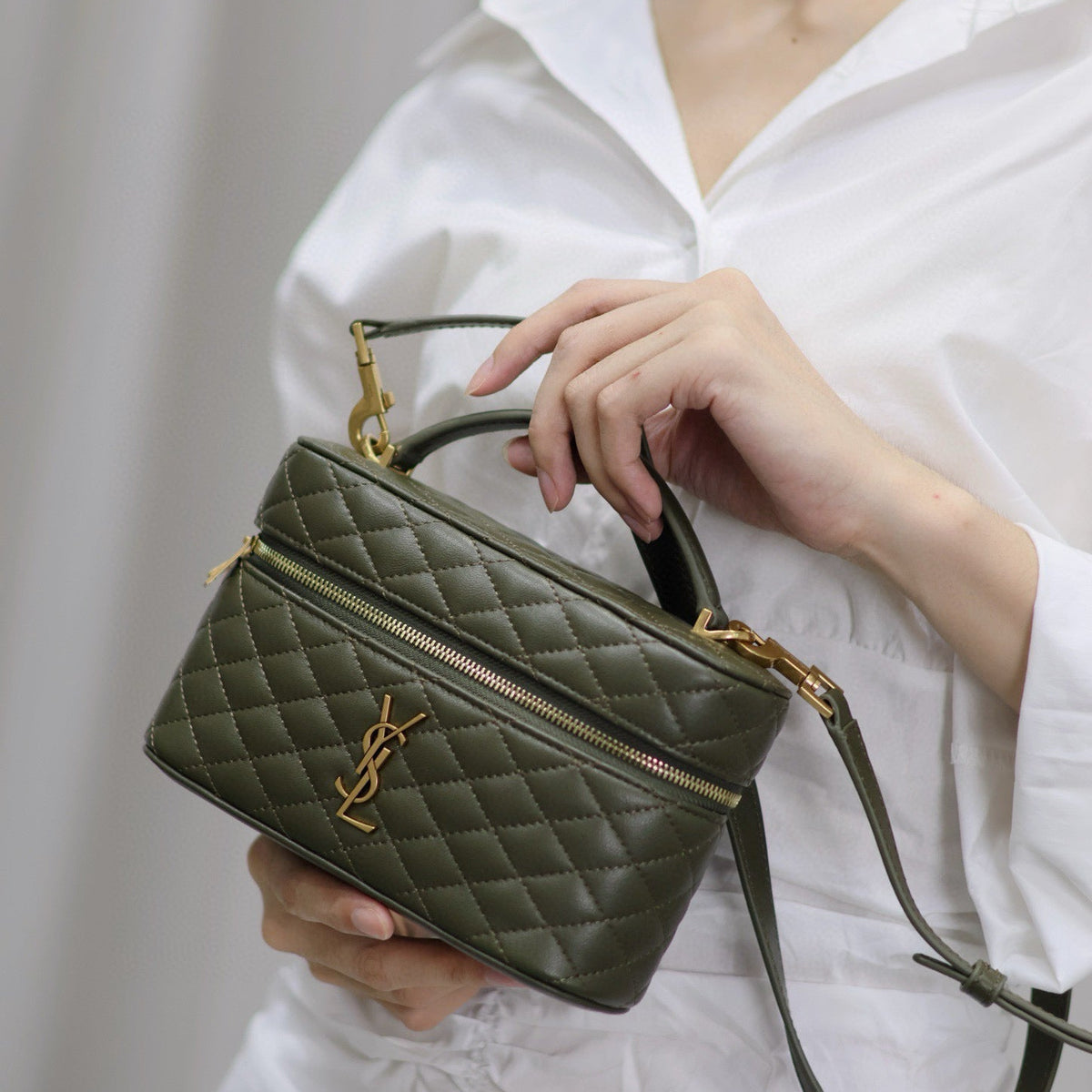 SL GABY VANITY BAG
