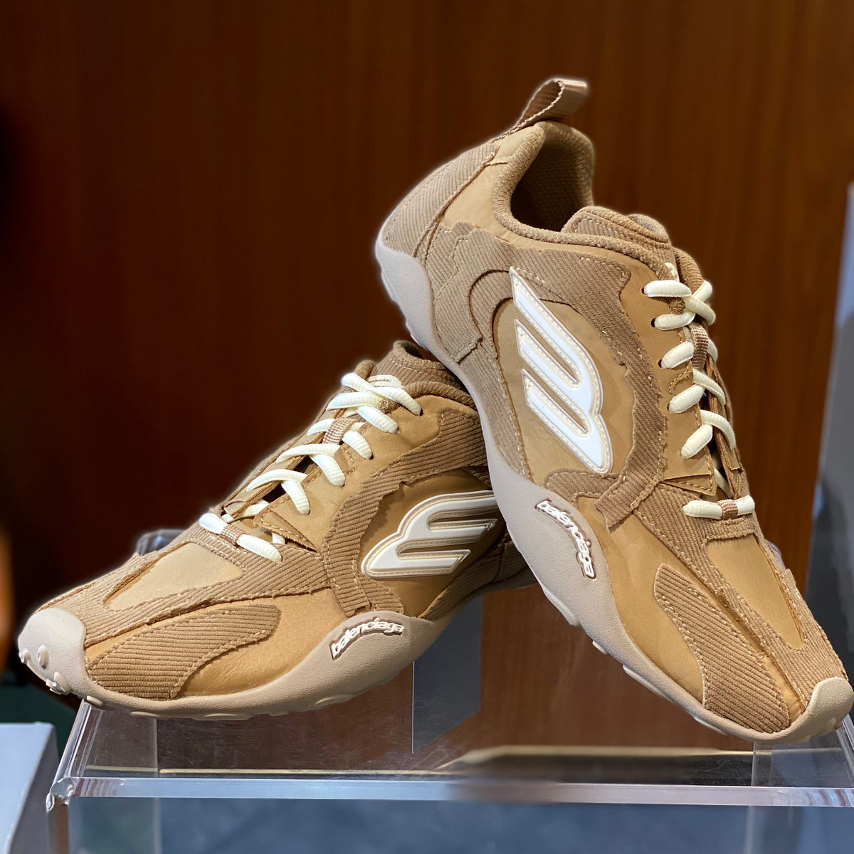 BAL MONDAY ULTRA SNEAKERS