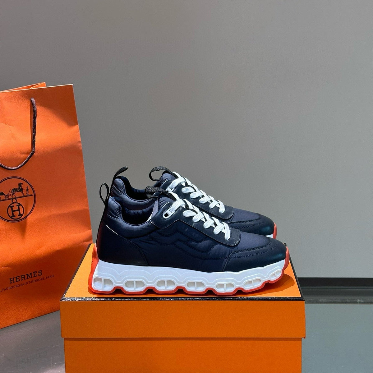 HERM IMPULSE SNEAKER