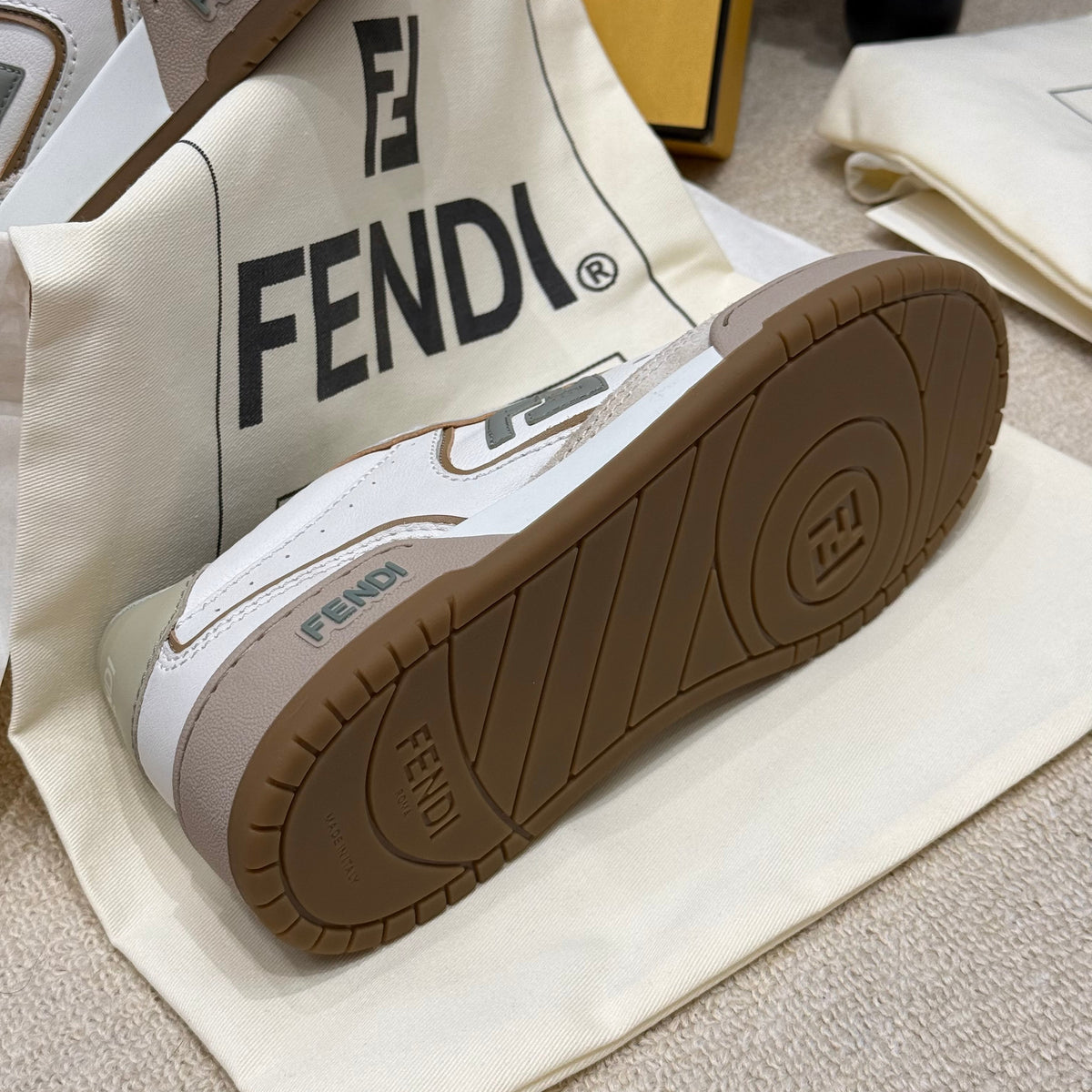 FEN SNEAKER