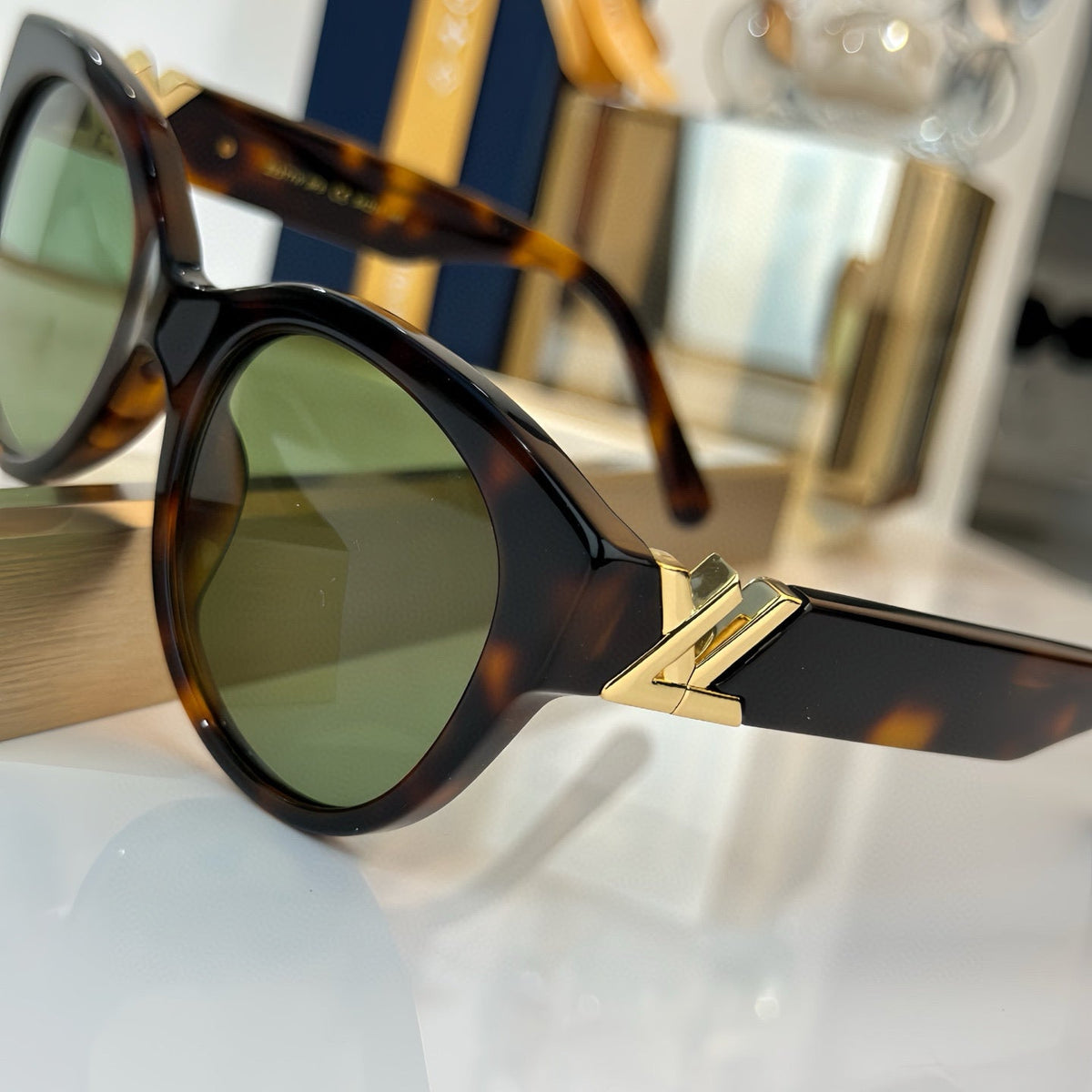 LOU SUNGLASSES