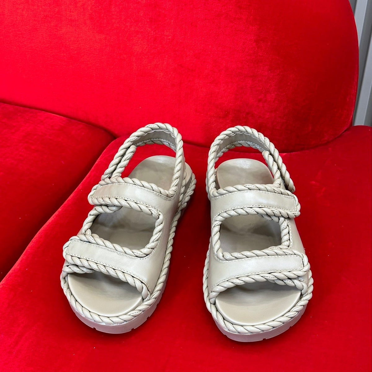 BV SANDALS