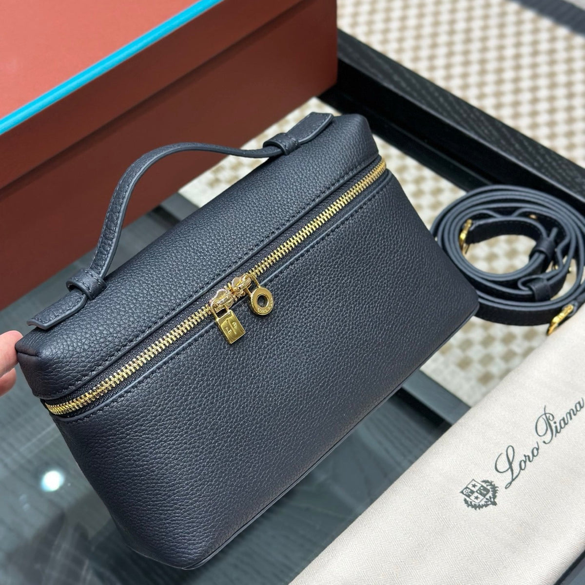 LORO P EXTRA POCKET L19 BAG