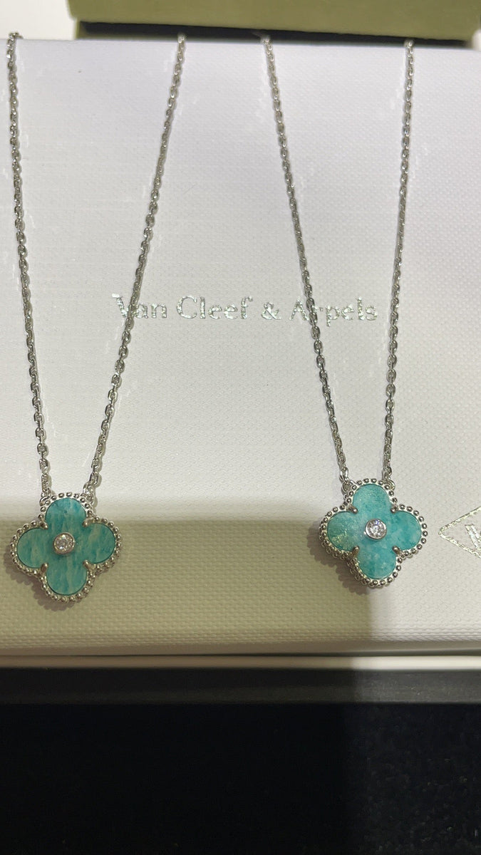 VAN C NECKLACE