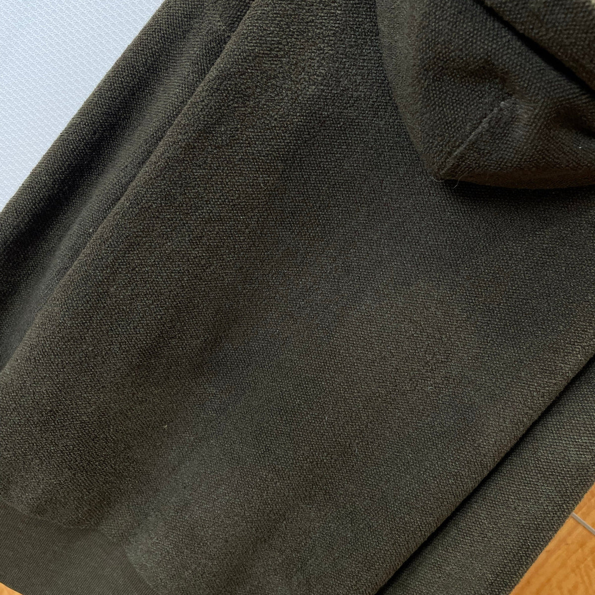 LOEW ZIP HOODIE