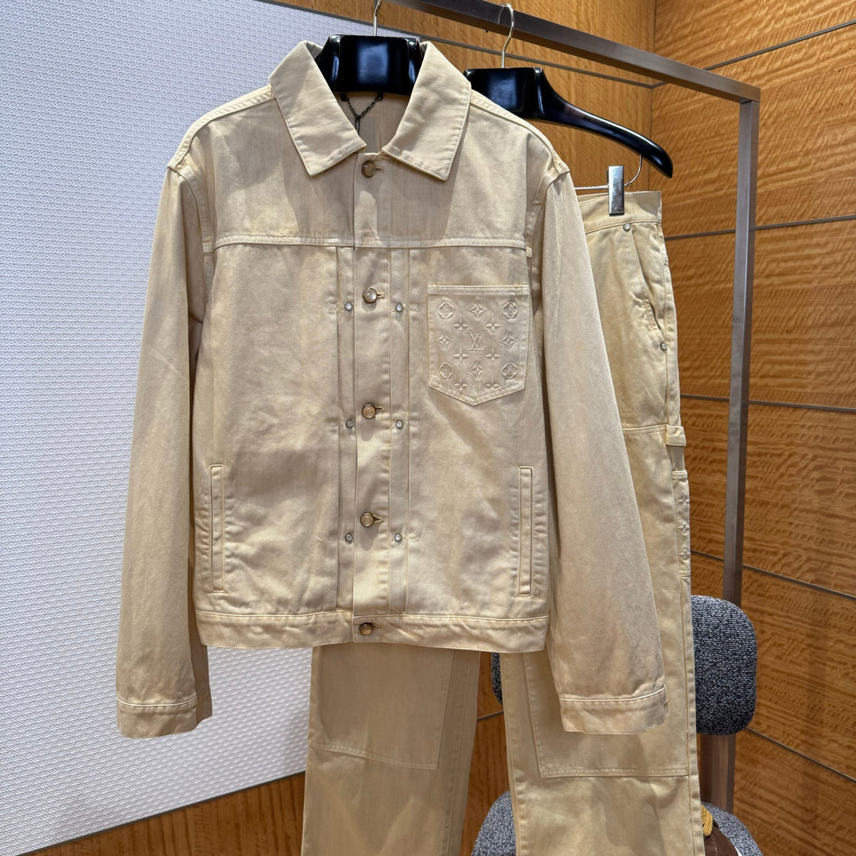 LOU DENIM JACKET