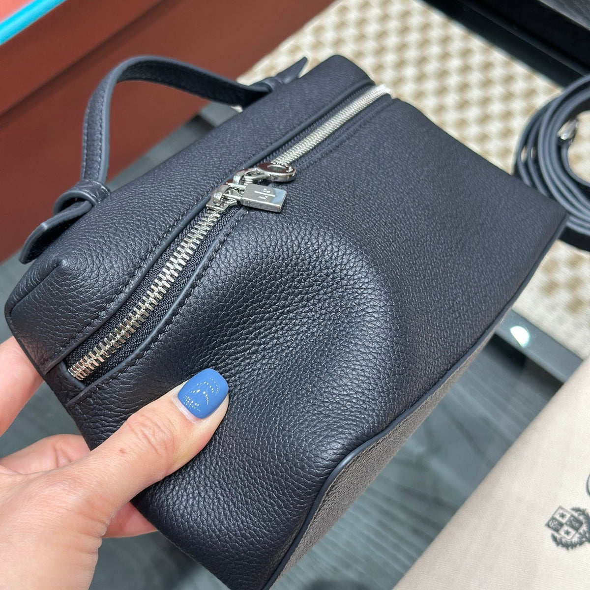 LORO P EXTRA POCKET L19 BAG