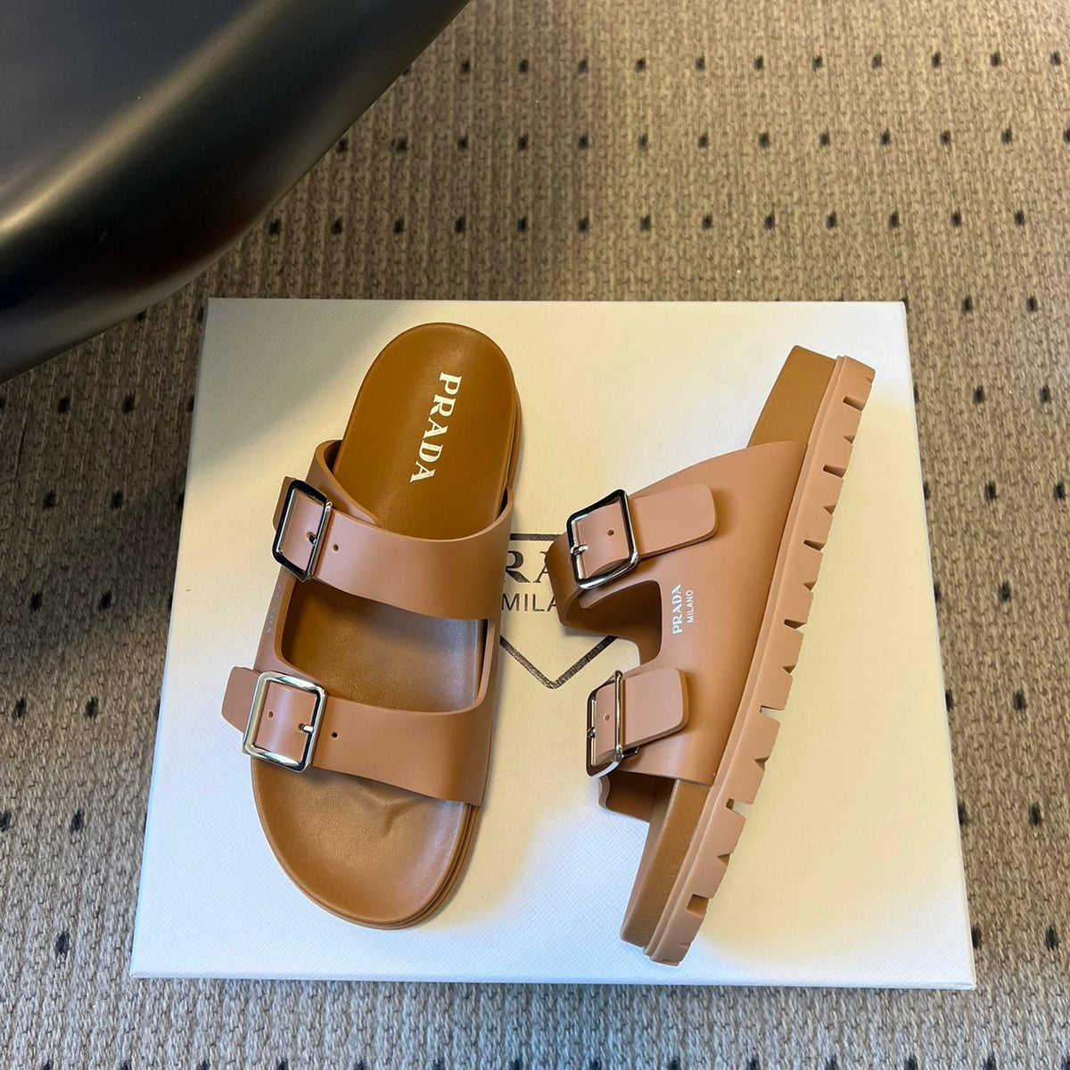 PD LOGO SANDALS