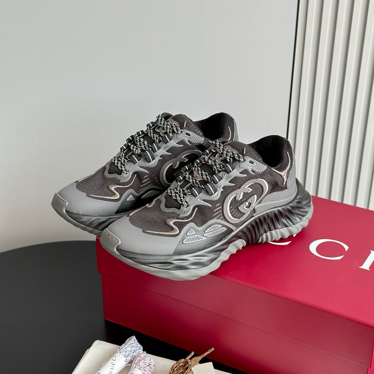 GG RIPPLE TRAINERS