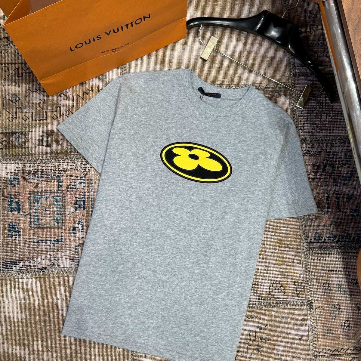 LOU T-SHIRT
