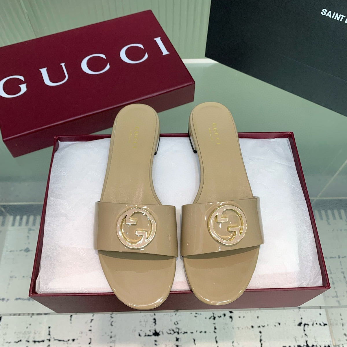 GG SANDALS