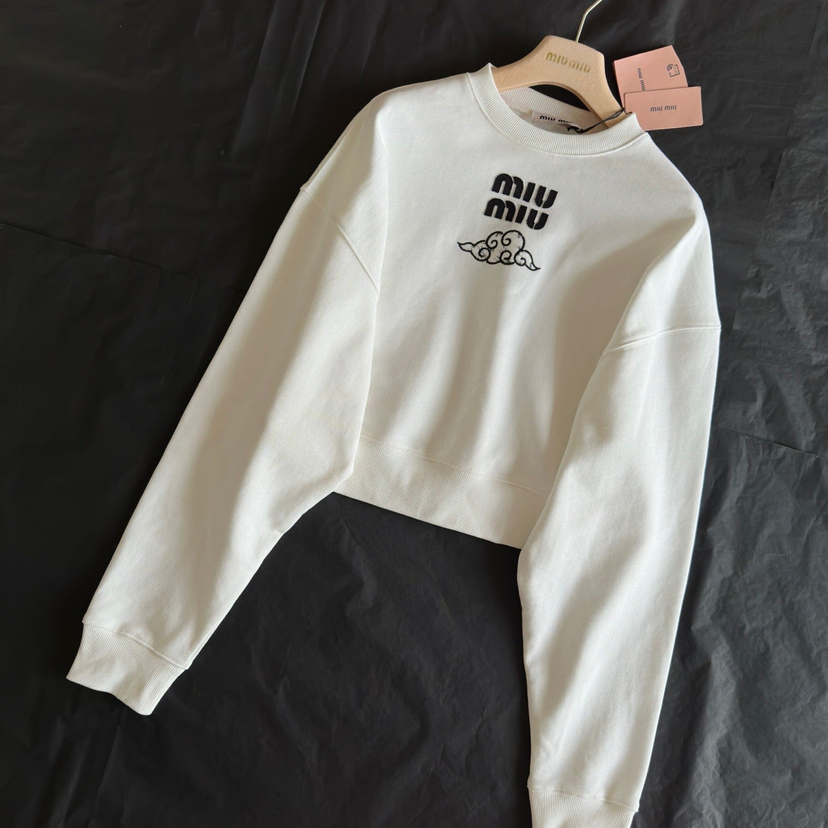 MIU M SWEATSHIRT