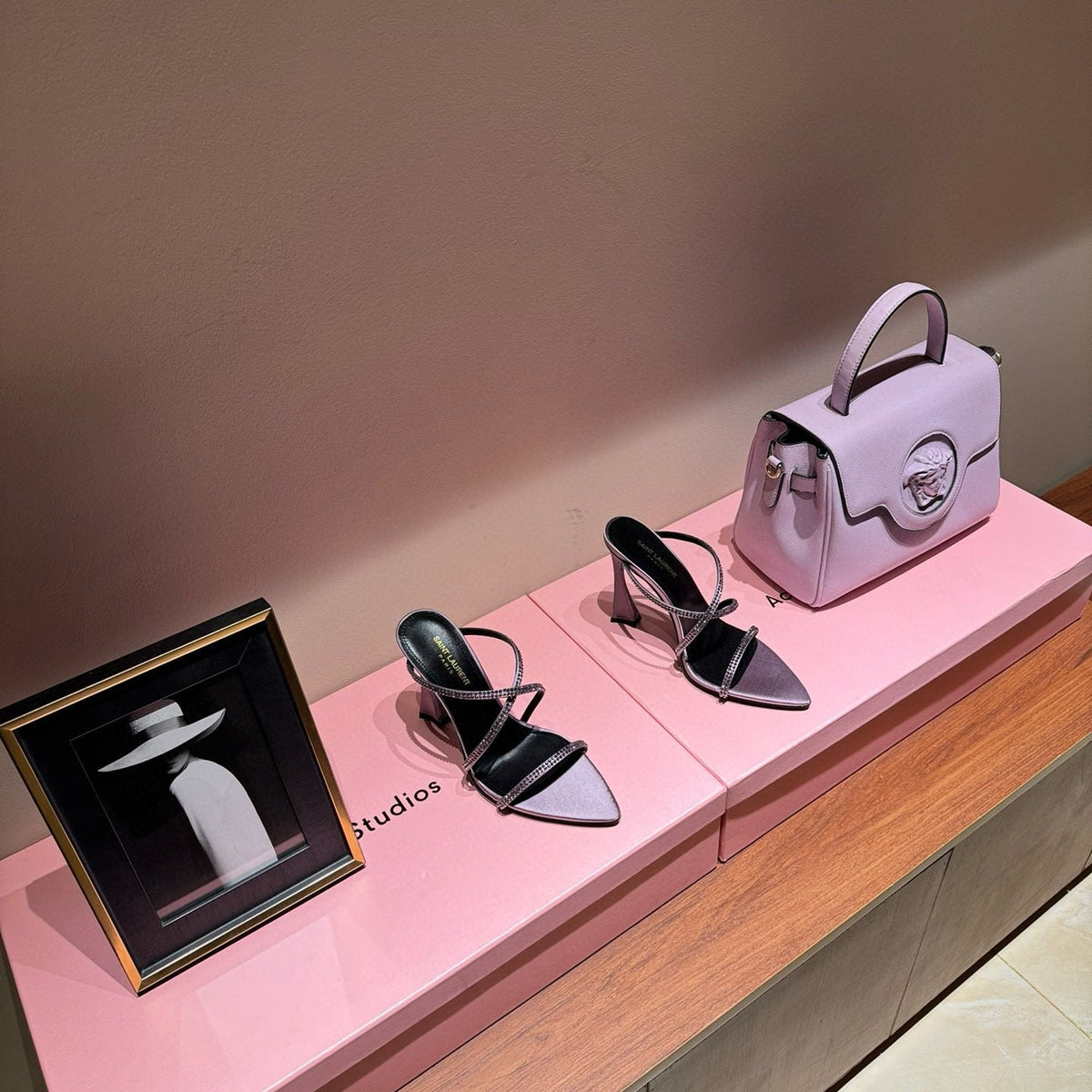 SL HEELS