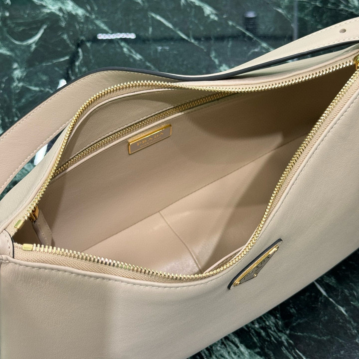 PD AIMEE LARGE SHOULDER BAG