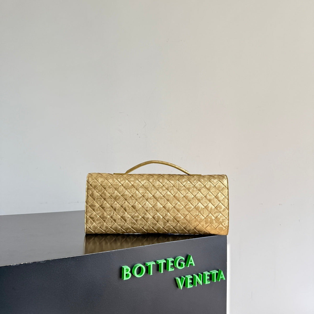 BOTT V ANDIAMO CLUTCH