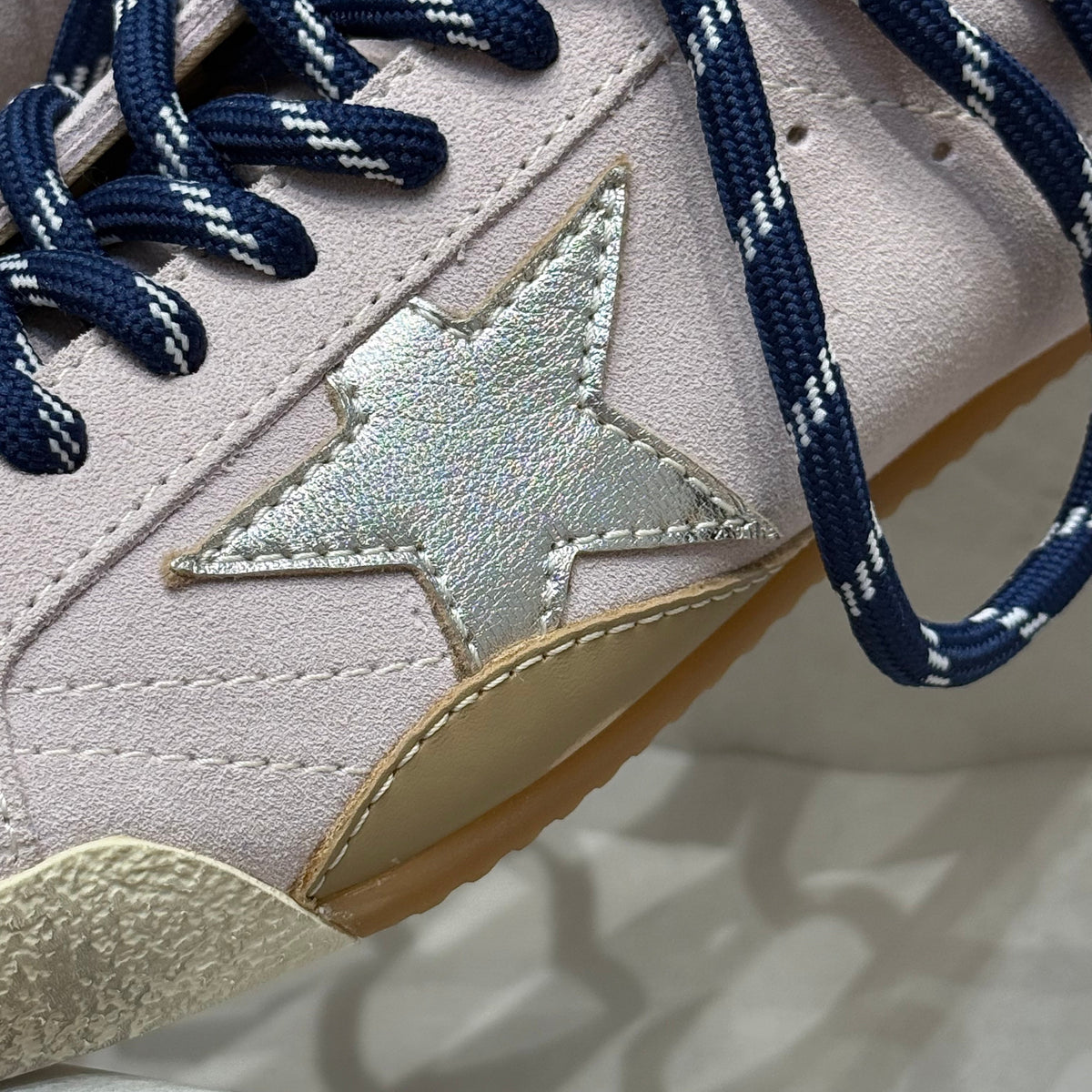 GOLDEN G TRAINERS
