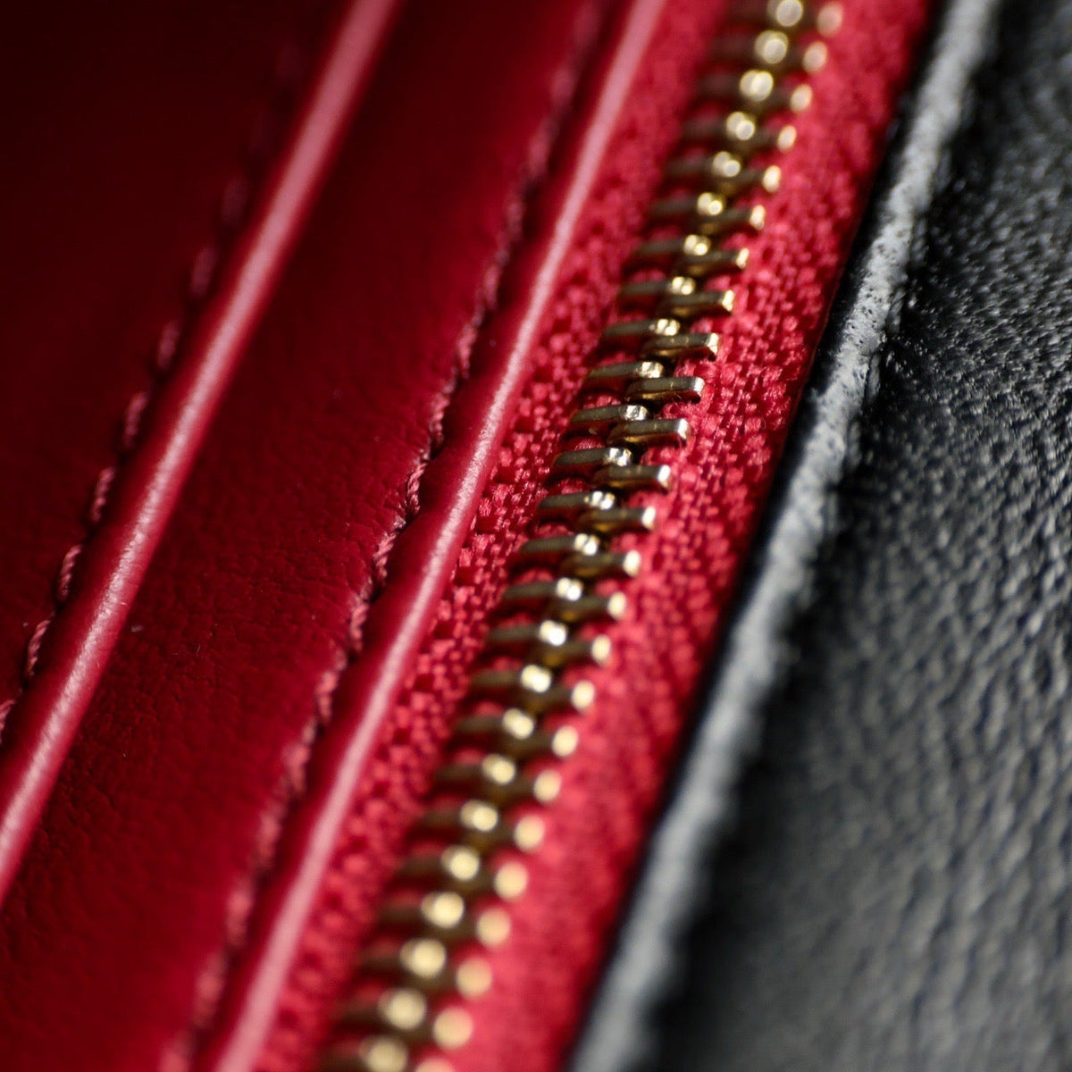 CC MINI FLAP BAG