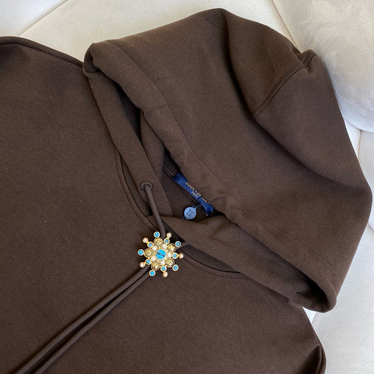 LOU HOODIE