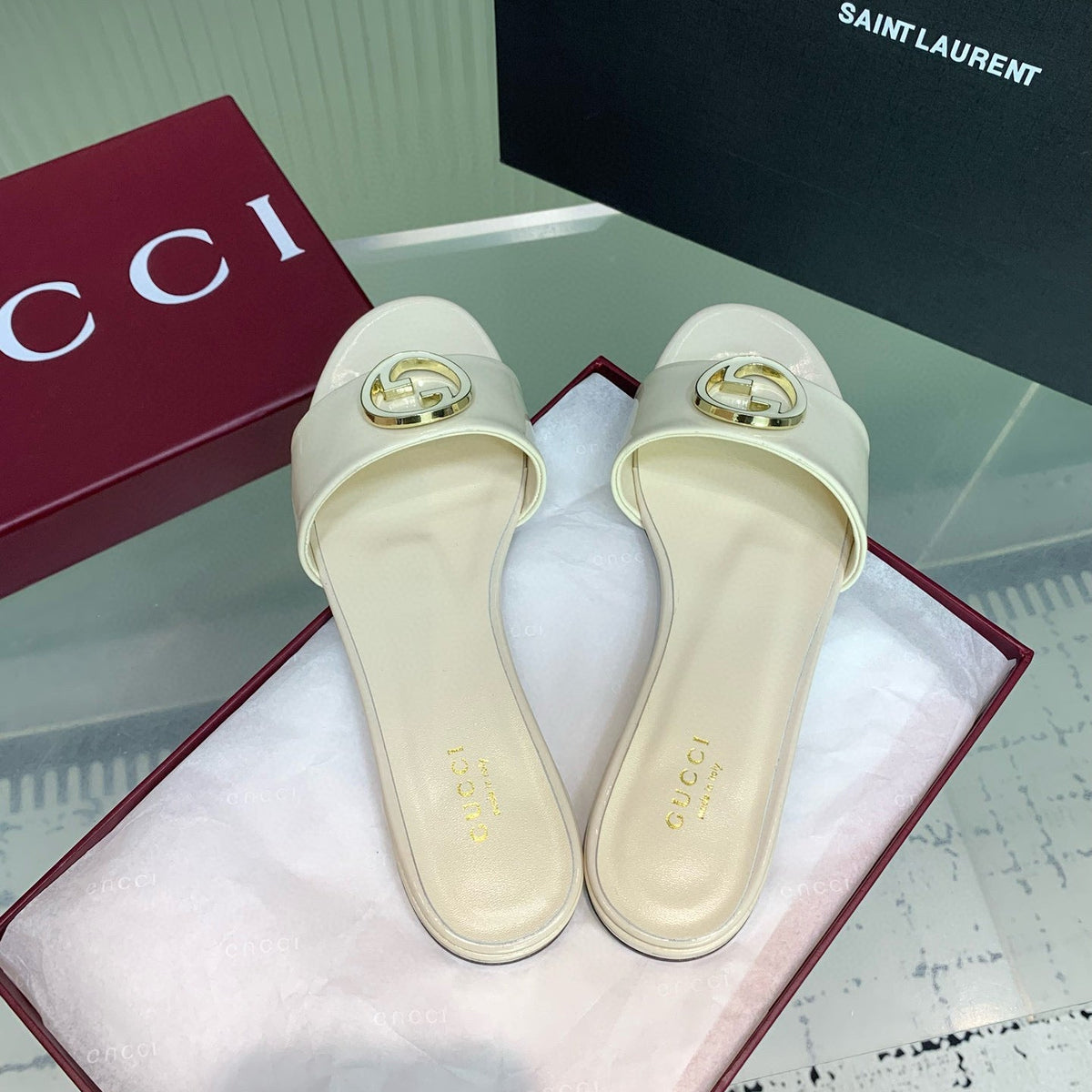 GG SANDALS