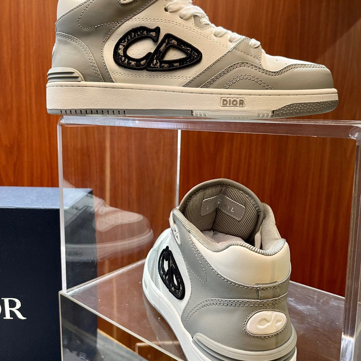 CD B57 SNEAKER