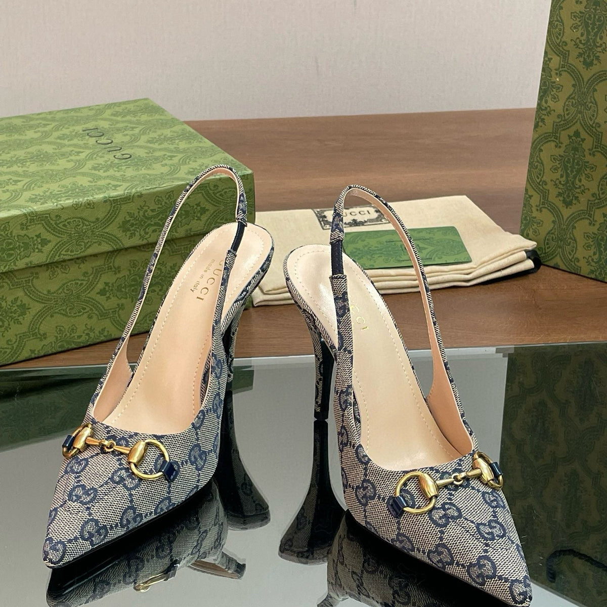 GG HEELS
