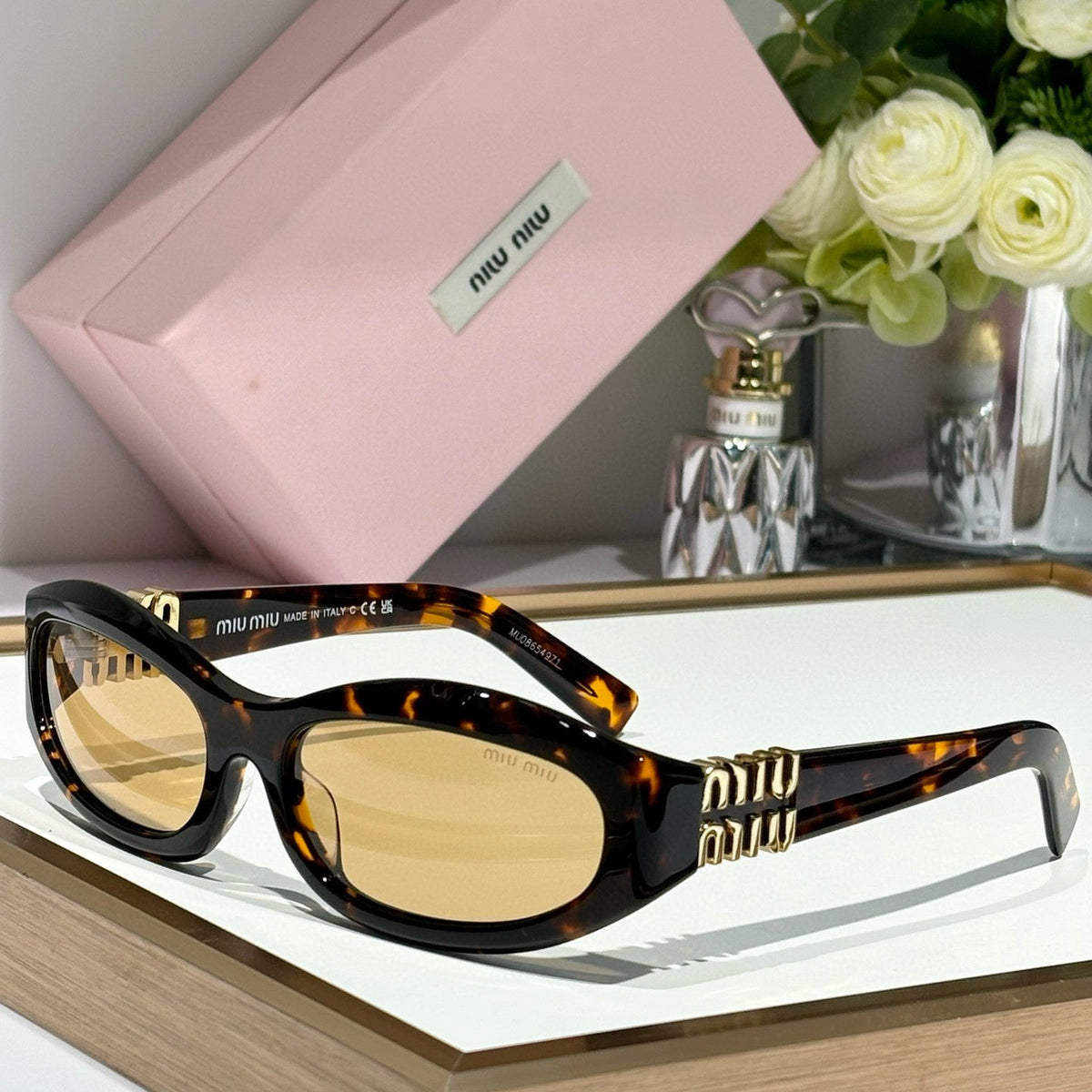 MIU M SUNGLASSES