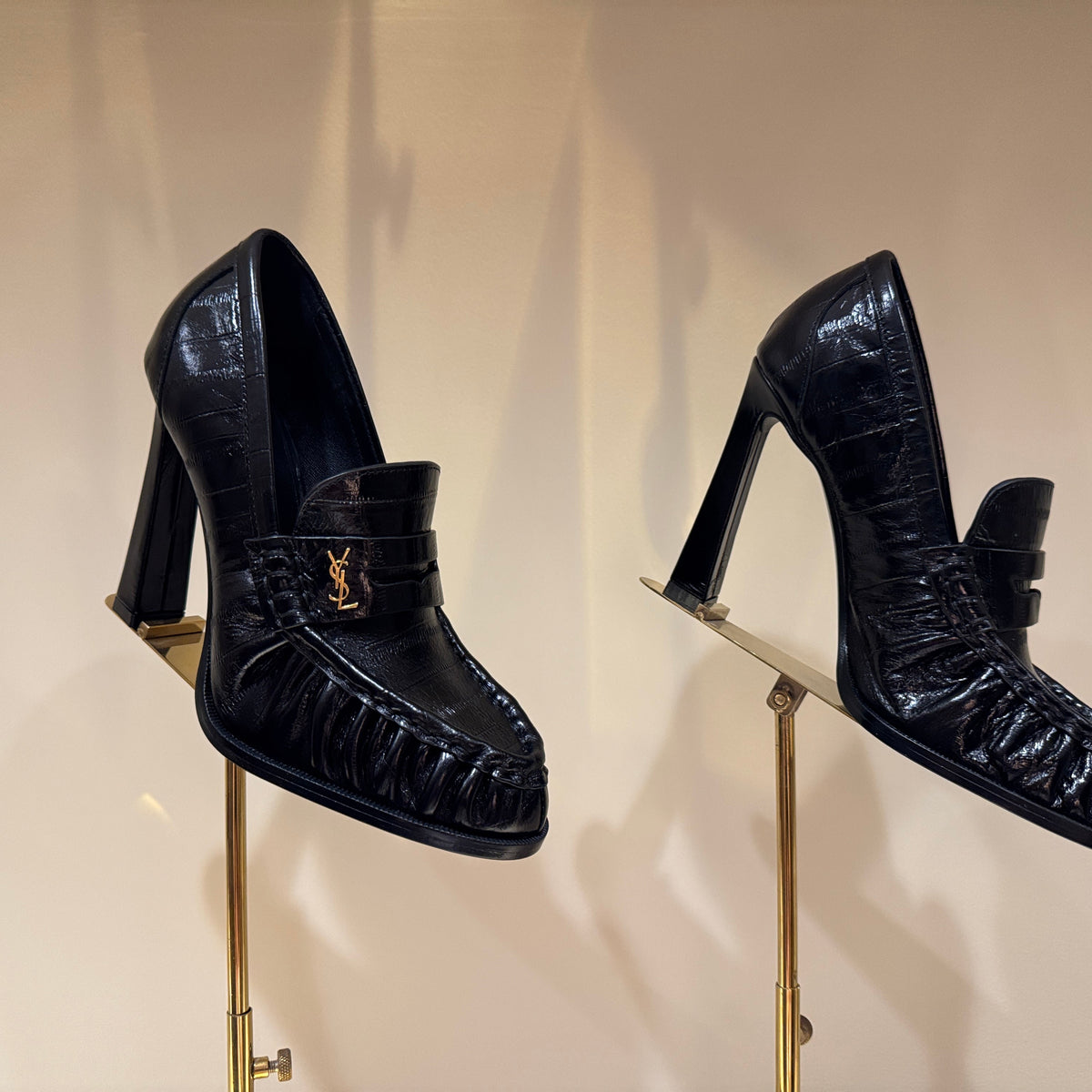 SL HEELS