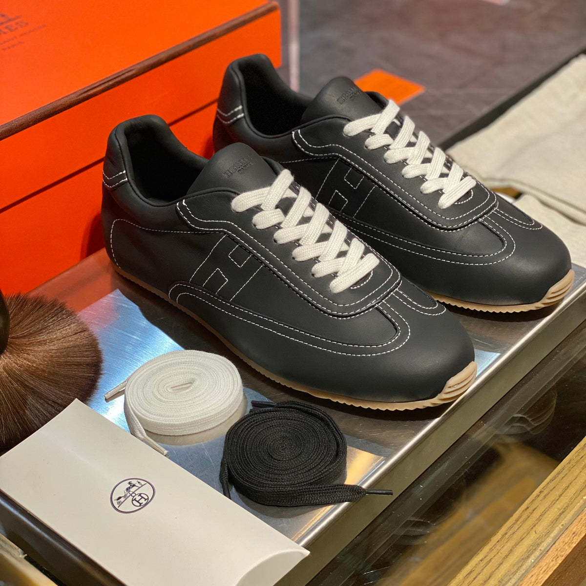 HERM MASTER SNEAKER