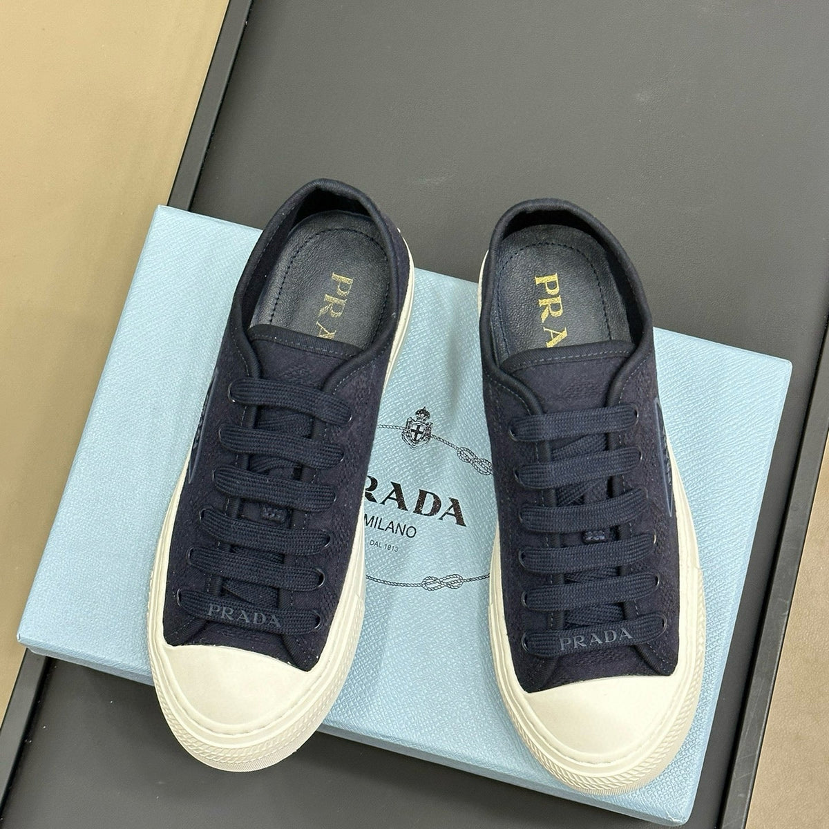 PD SNEAKERS
