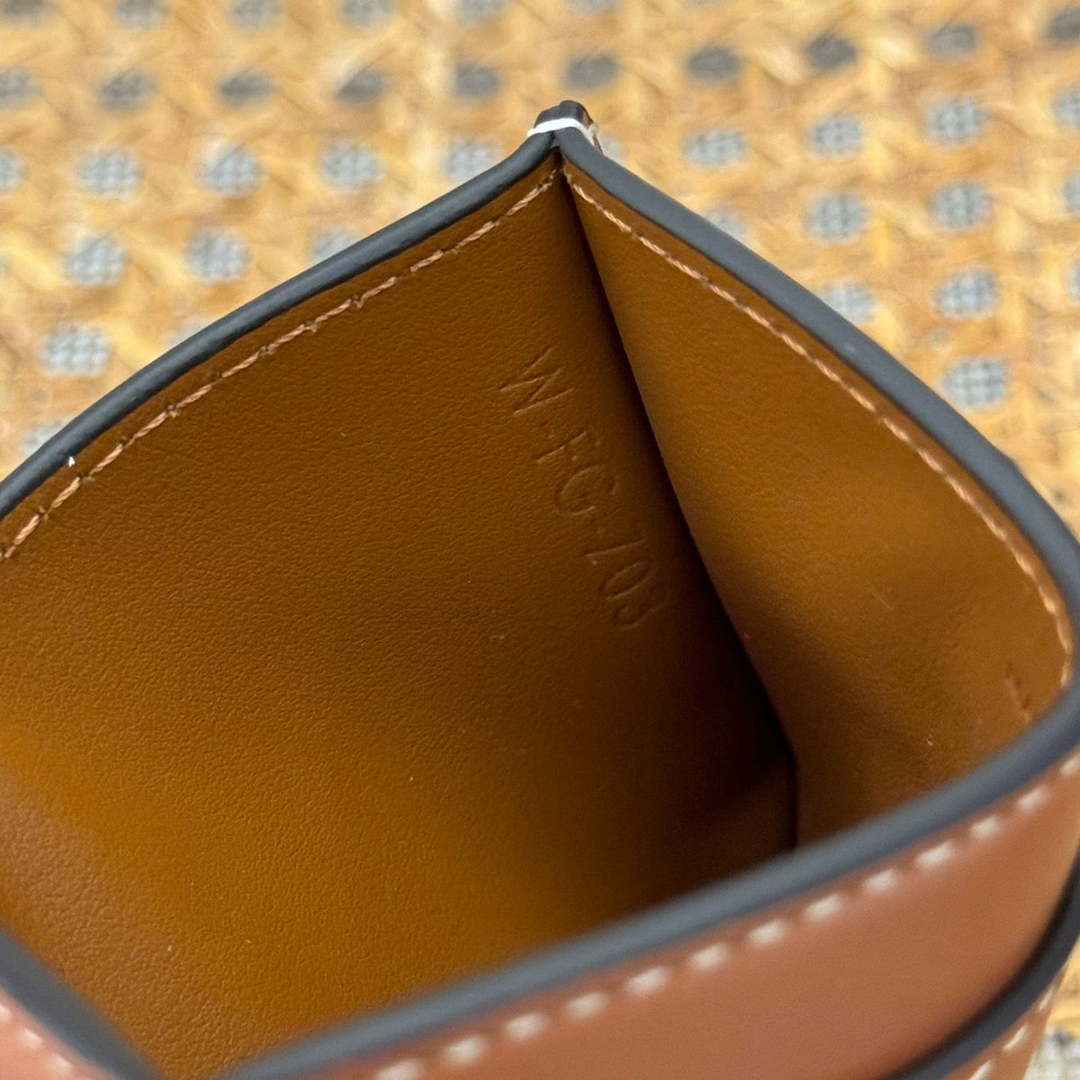 CEL CARD HOLDER