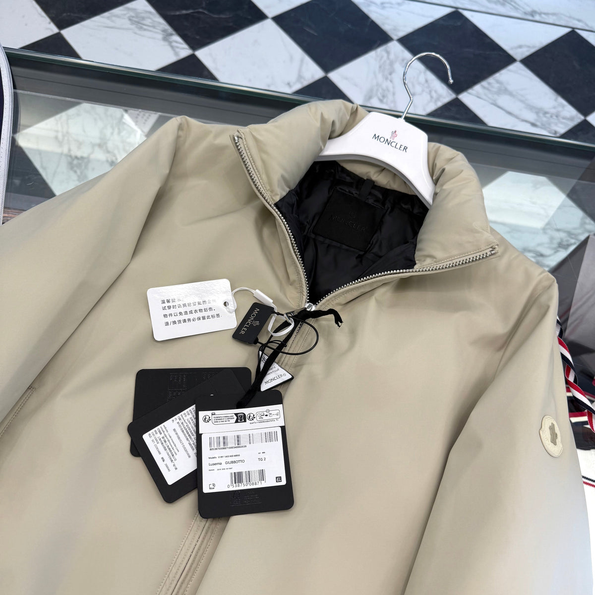 MONC LUSERNA JACKET