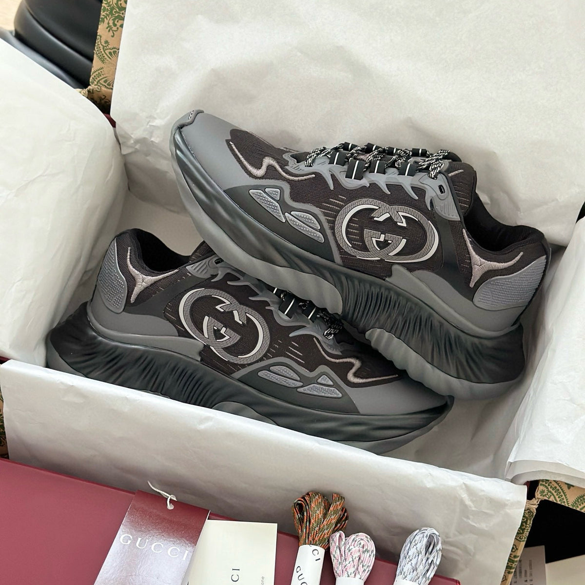 GG RIPPLE TRAINERS