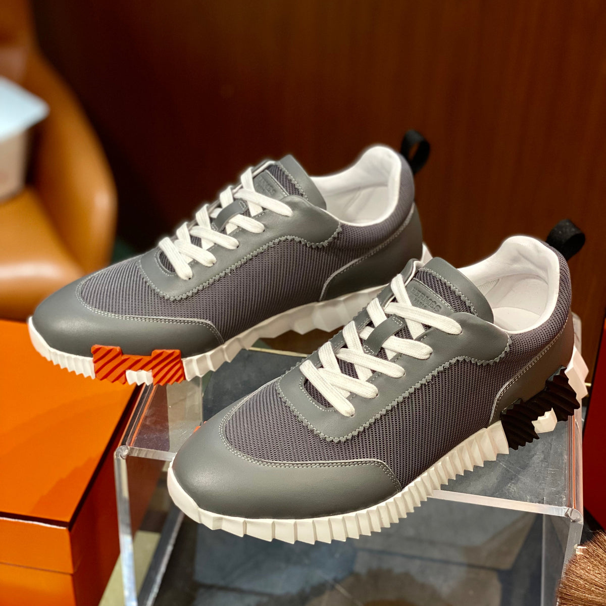 HERM BOUNCING SNEAKERS