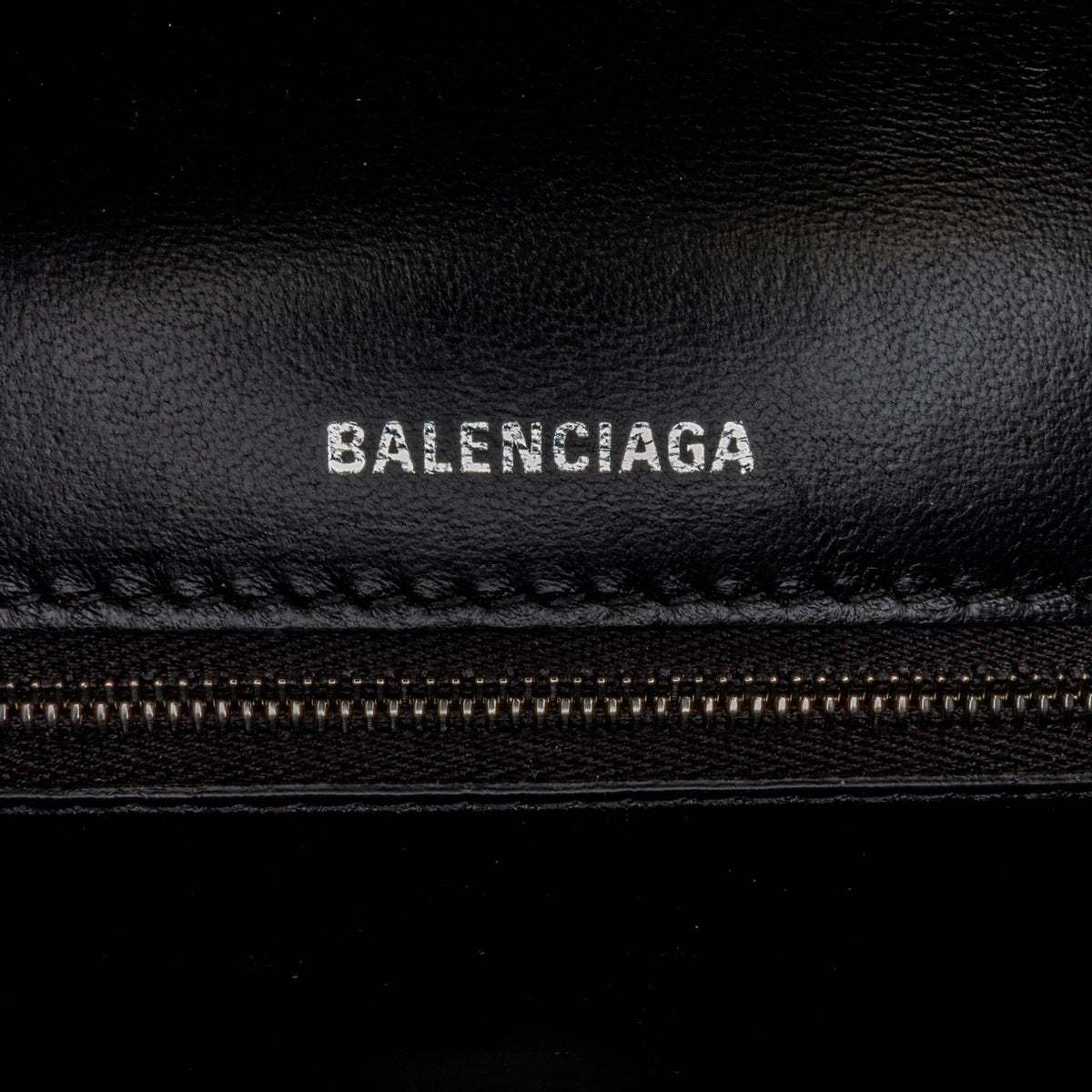 Balenciaga Hourglass (SHG-8zFMv4)