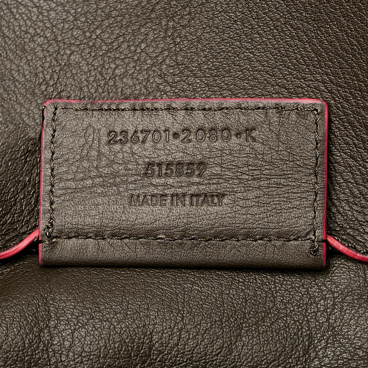 Balenciaga Papier A4 Leather Zip-Around Tote (SHG-26450)