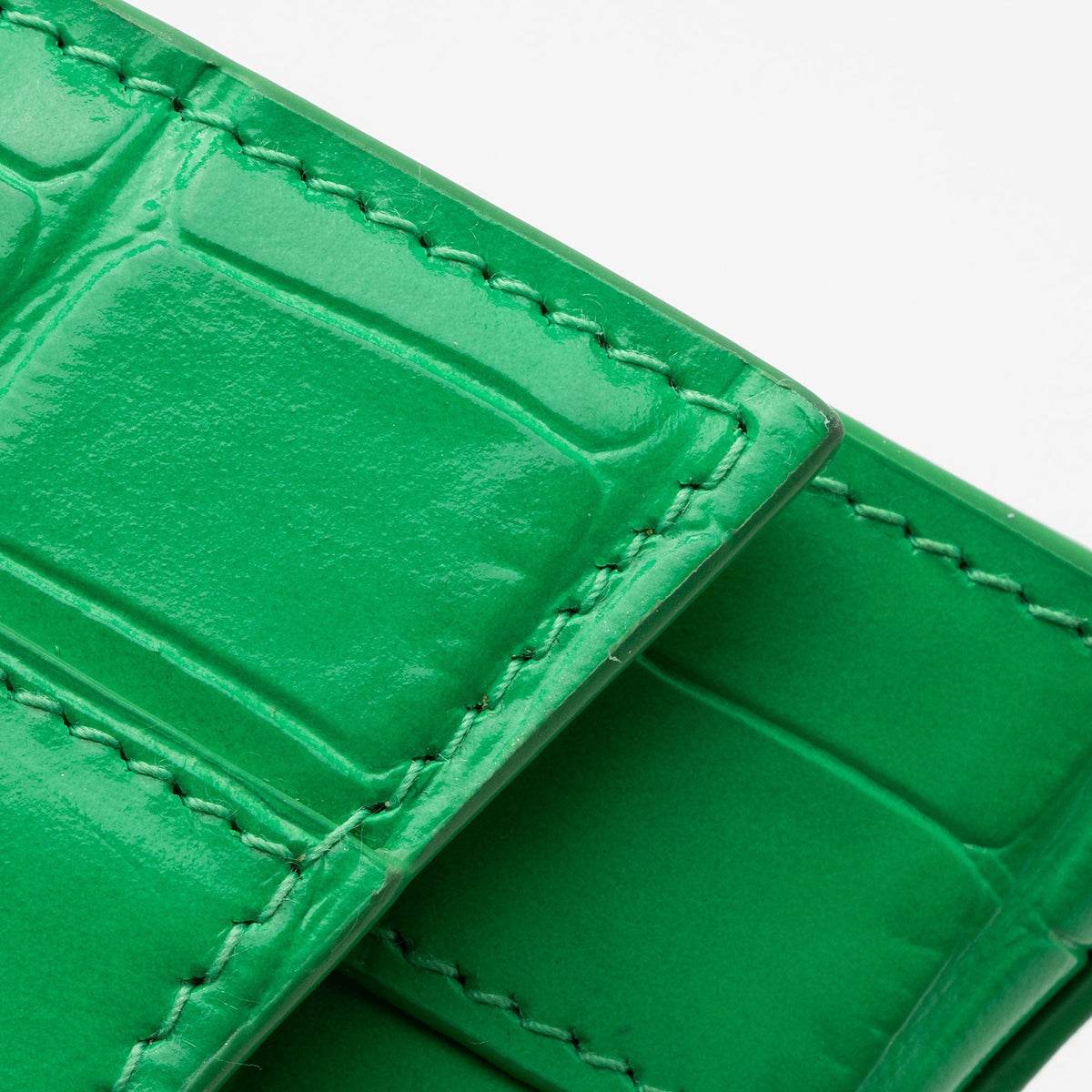 Balenciaga Shiny Croc Embossed Calfskin Hourglass Super Nano Top Handle Bag (SHF-c6OAtN)