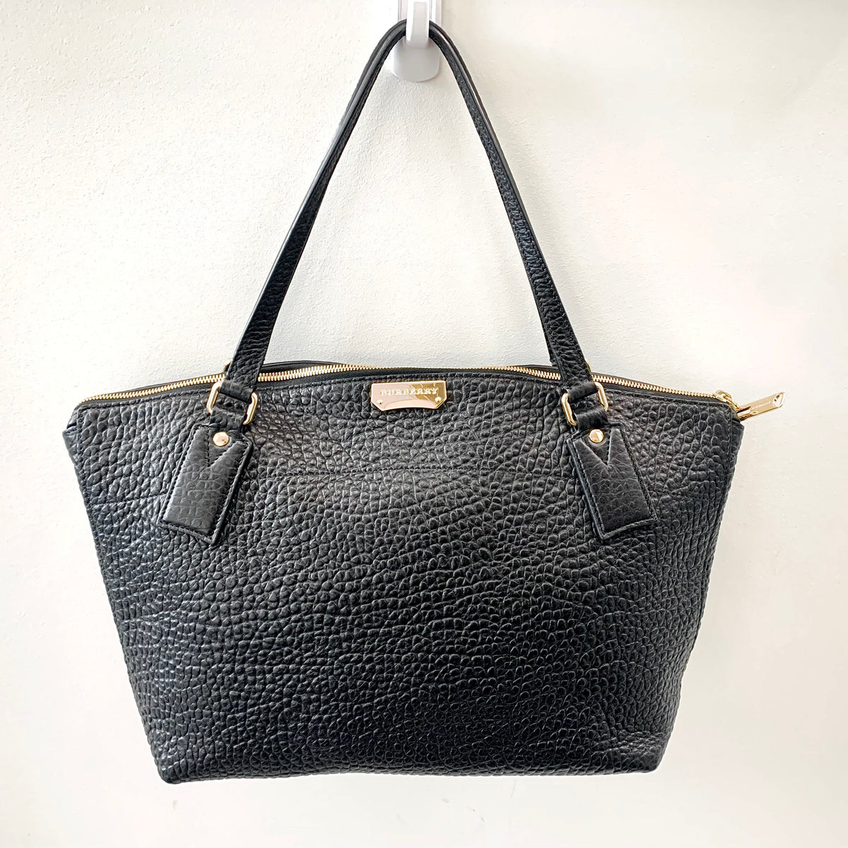 BURBERRY WELBURN BLACK LEATHER BAG