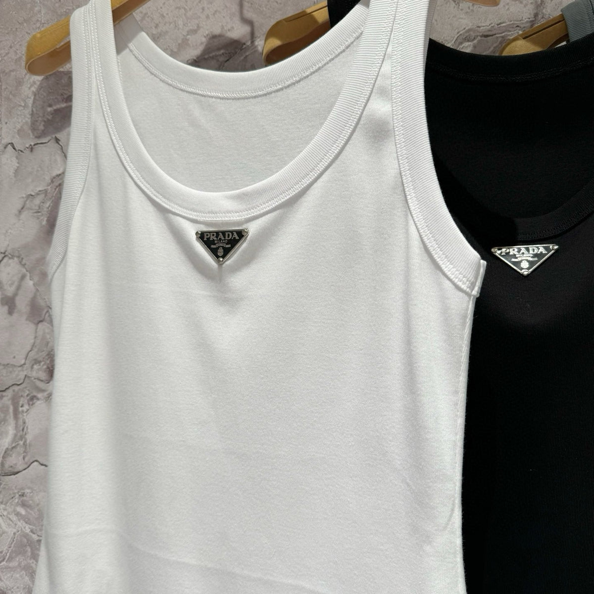 PD TANK TOP