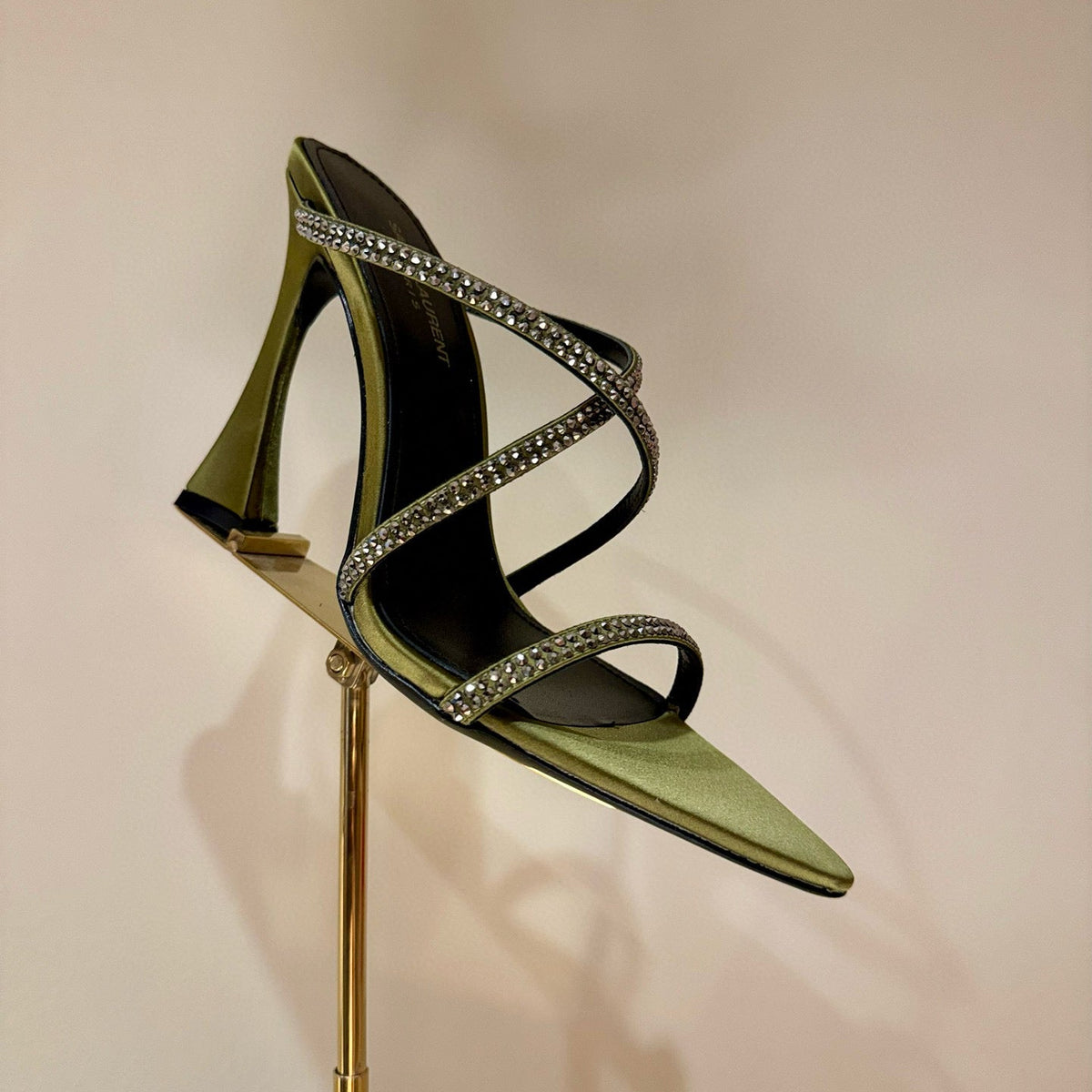 SL HEELS