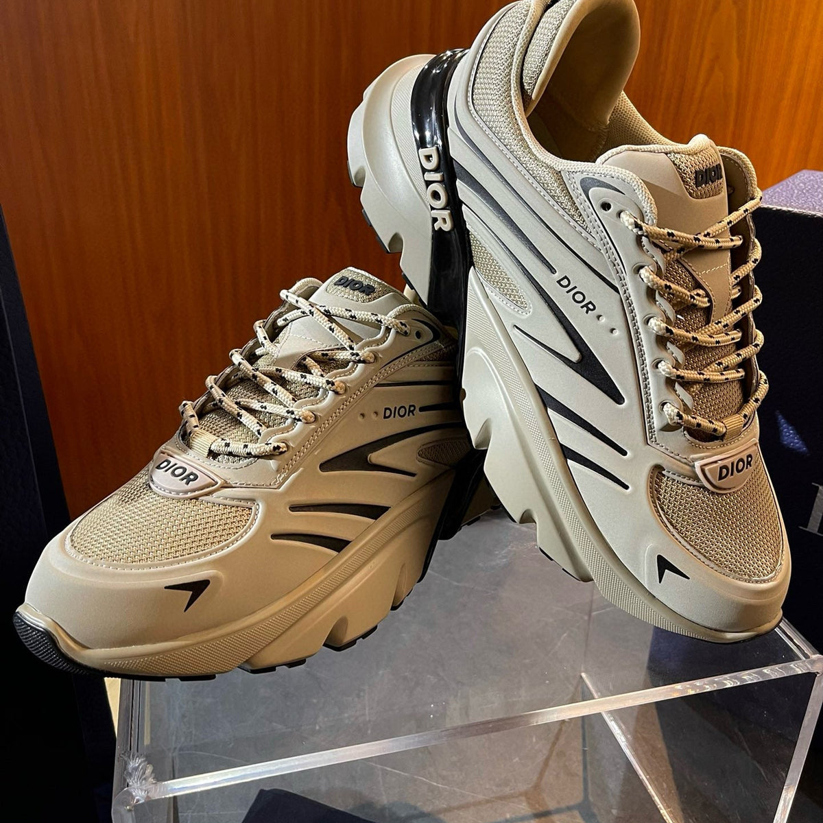 CD B44 SNEAKER