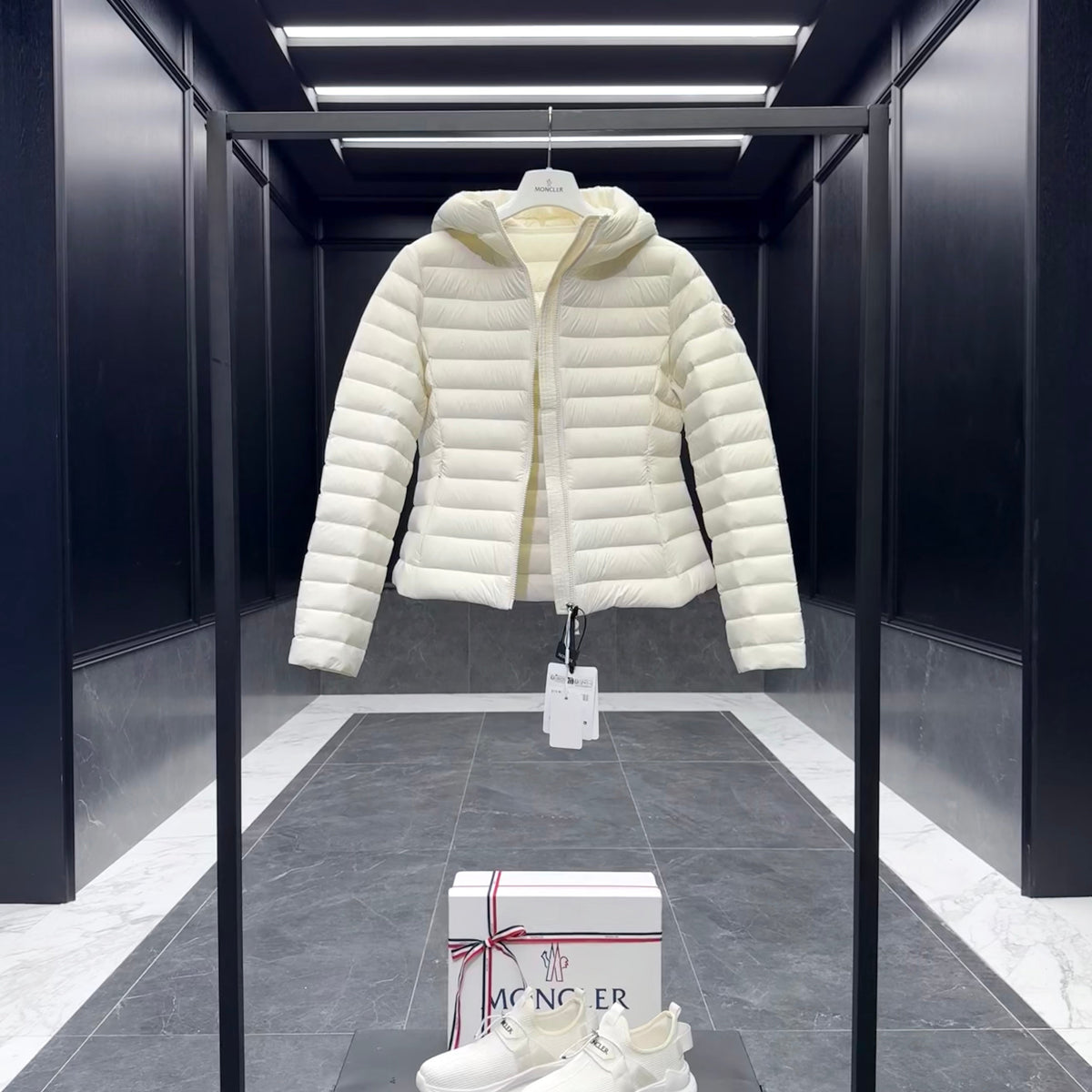 MONC IGE JACKET