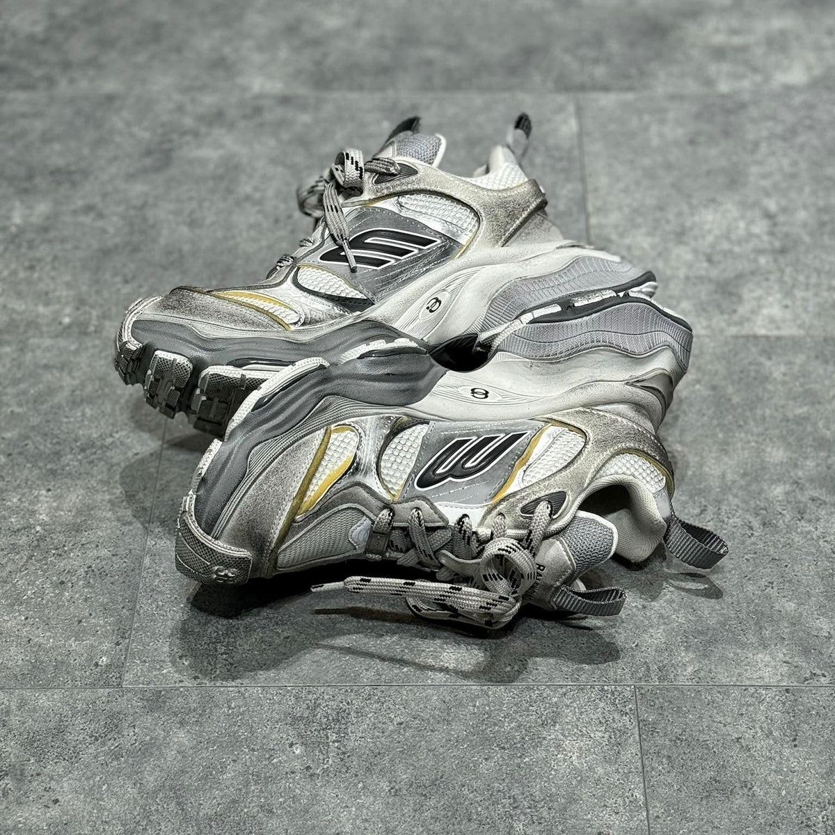 BAL CARGO TRAINERS