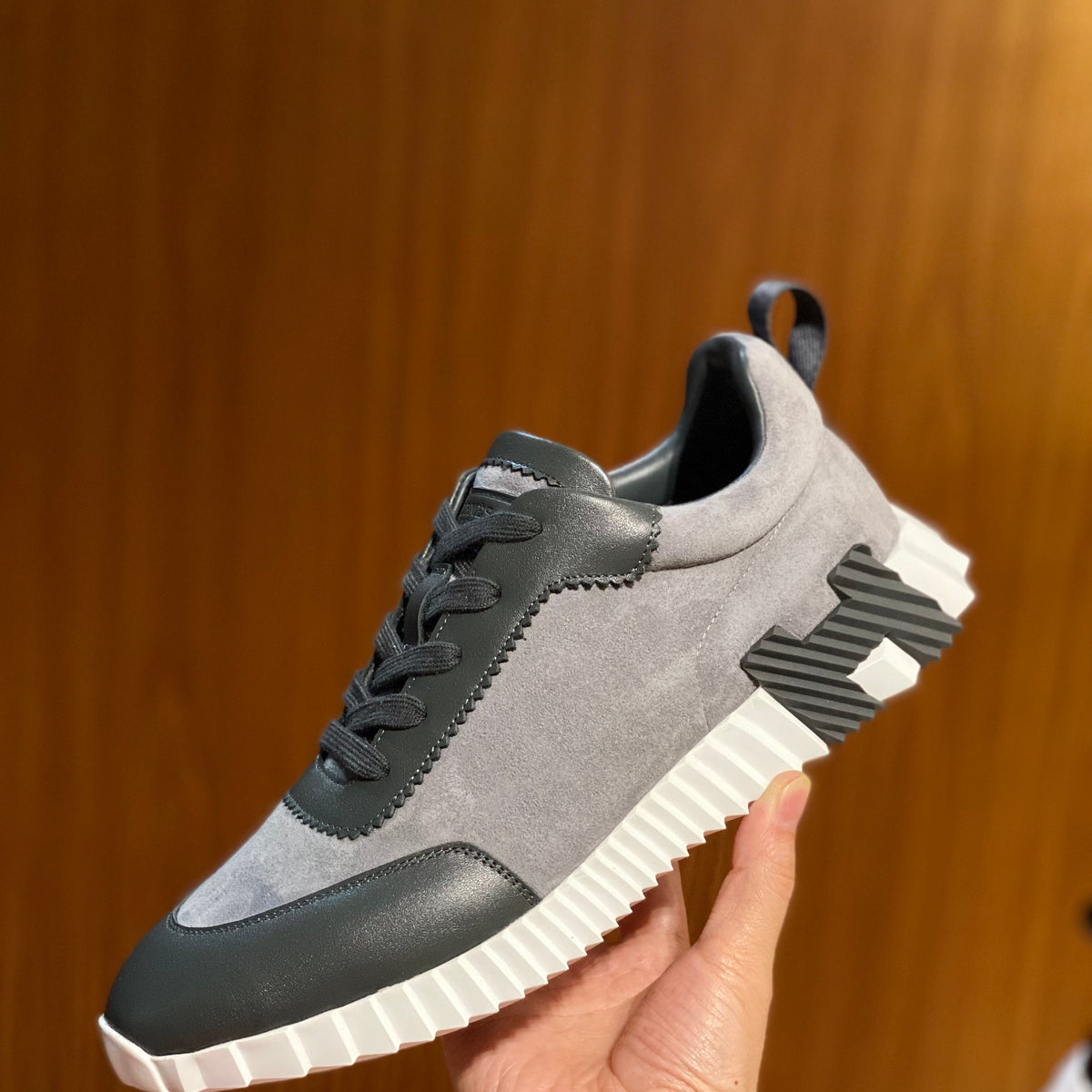 HERM BOUNCING SNEAKERS