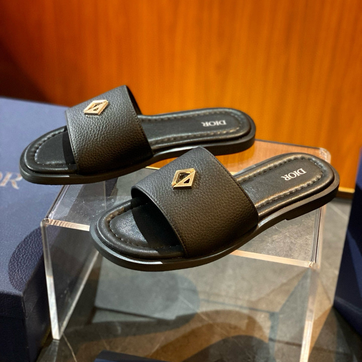 CD ALIAS SANDALS
