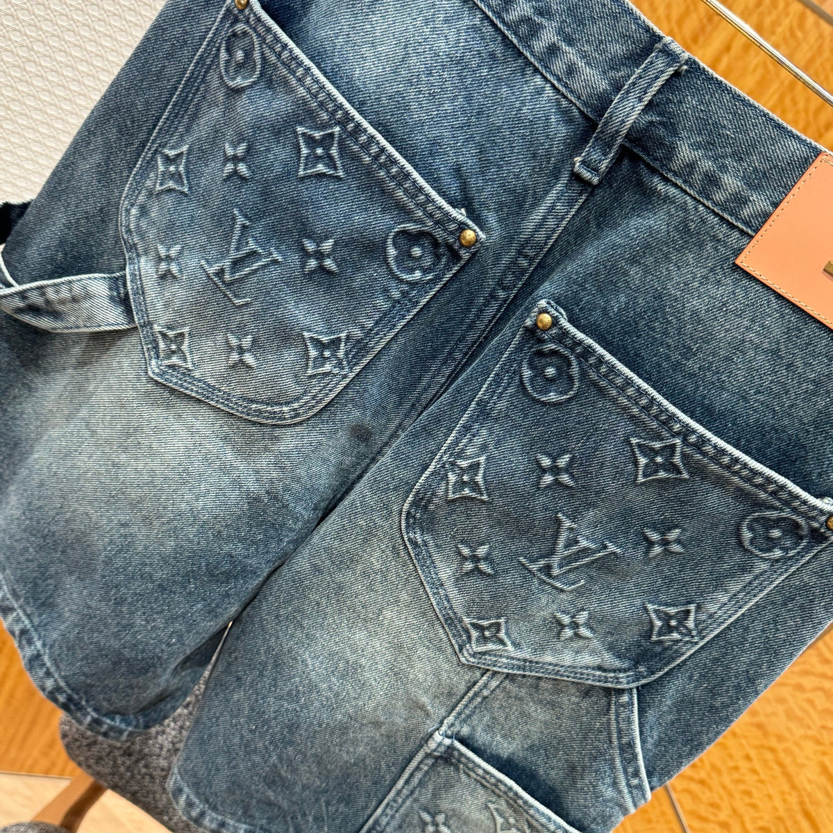 LOU DENIM SHORTS
