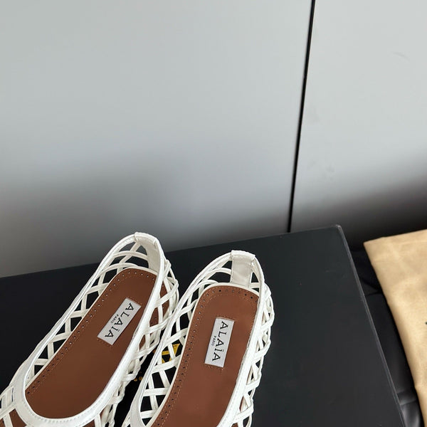 ALAIA BALLET FLATS